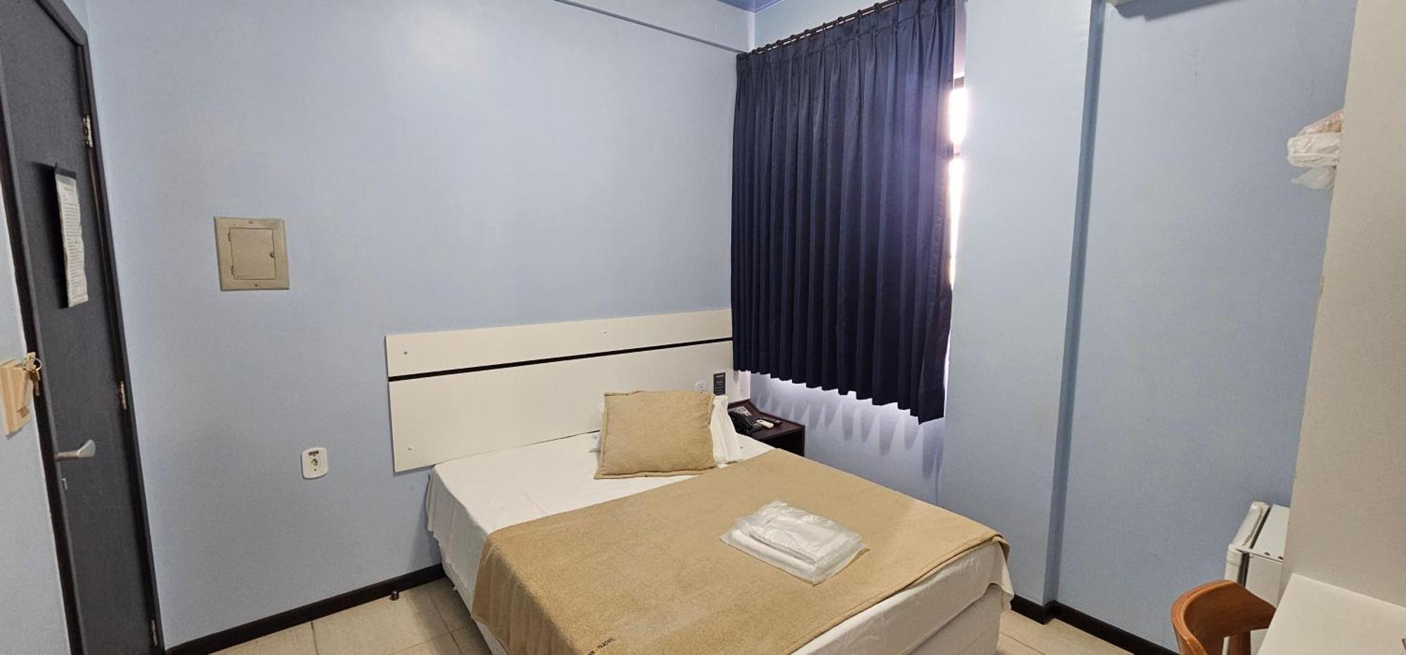 Quarto Individual